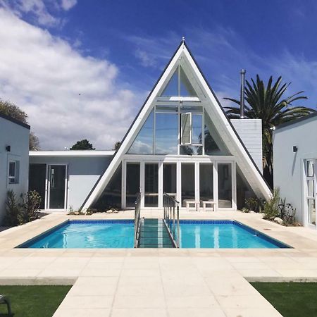 Salt Boutique Guesthouse (Adults Only) Bloubergstrand Exterior foto