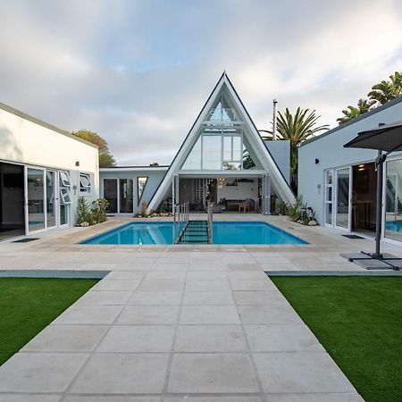 Salt Boutique Guesthouse (Adults Only) Bloubergstrand Exterior foto