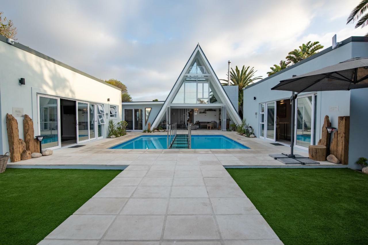 Salt Boutique Guesthouse (Adults Only) Bloubergstrand Exterior foto