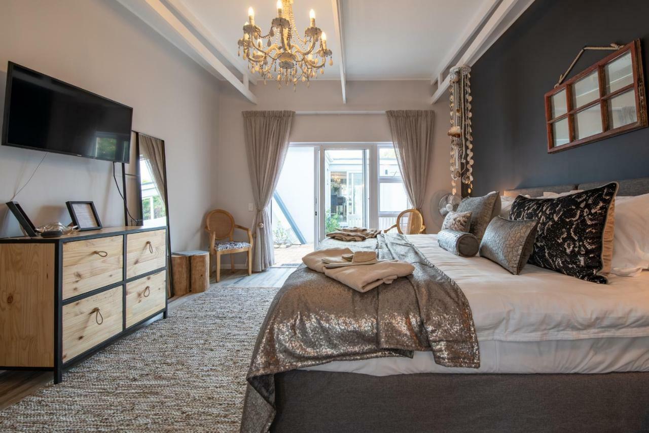 Salt Boutique Guesthouse (Adults Only) Bloubergstrand Exterior foto