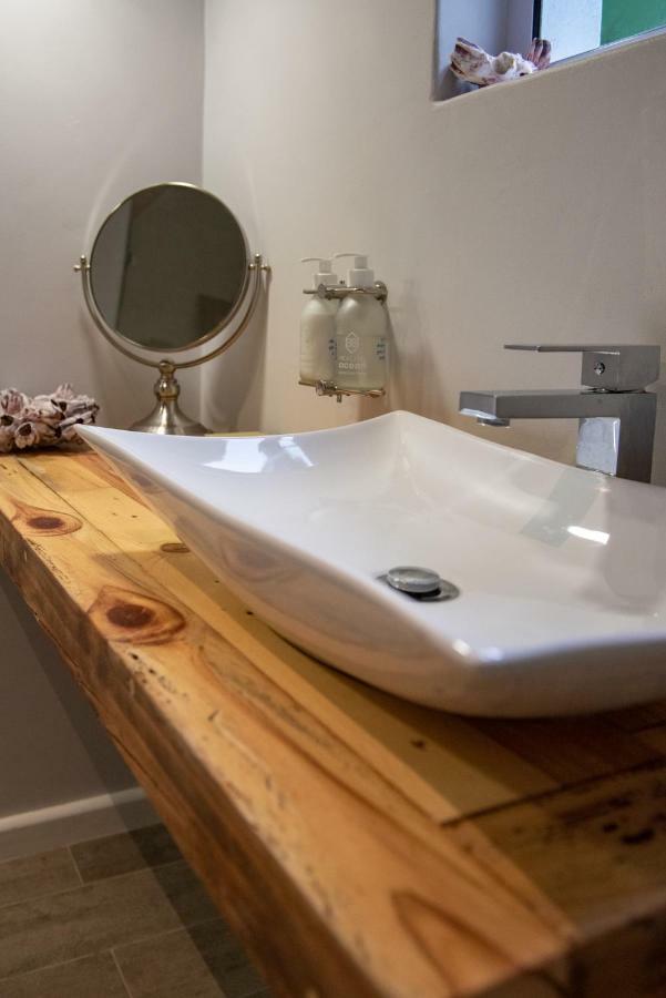 Salt Boutique Guesthouse (Adults Only) Bloubergstrand Exterior foto