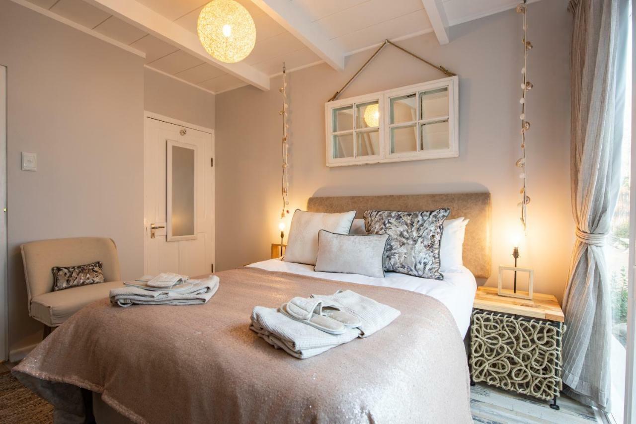 Salt Boutique Guesthouse (Adults Only) Bloubergstrand Exterior foto