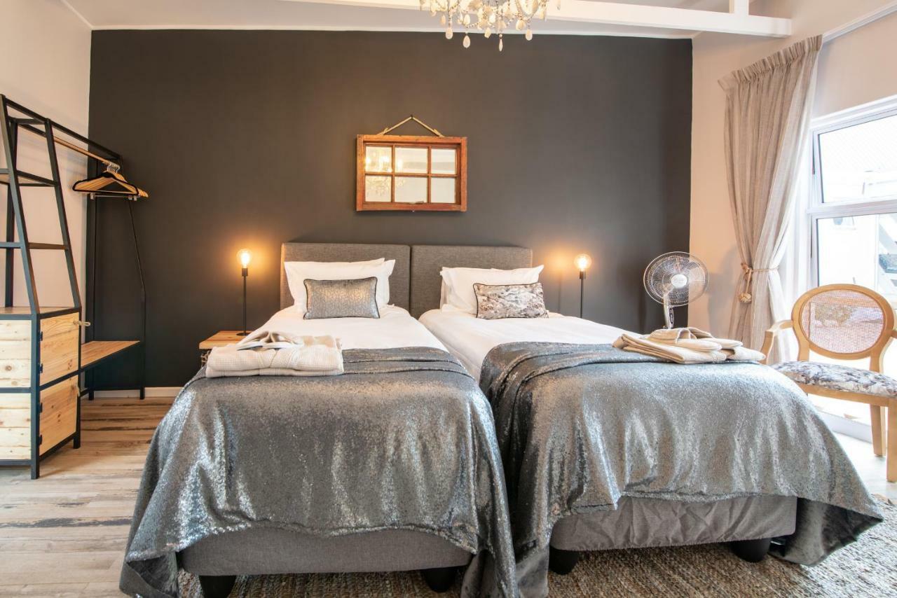 Salt Boutique Guesthouse (Adults Only) Bloubergstrand Exterior foto